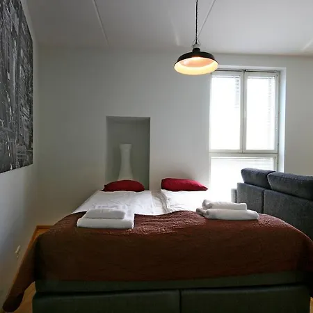 Goodson & Red Rotermanni Quarter Apartments Таллин